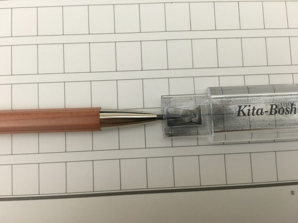 大人の鉛筆 芯の削り方