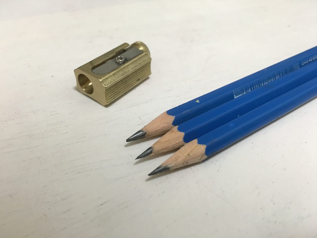 DUXシャープナー鉛筆の鋭さを調整